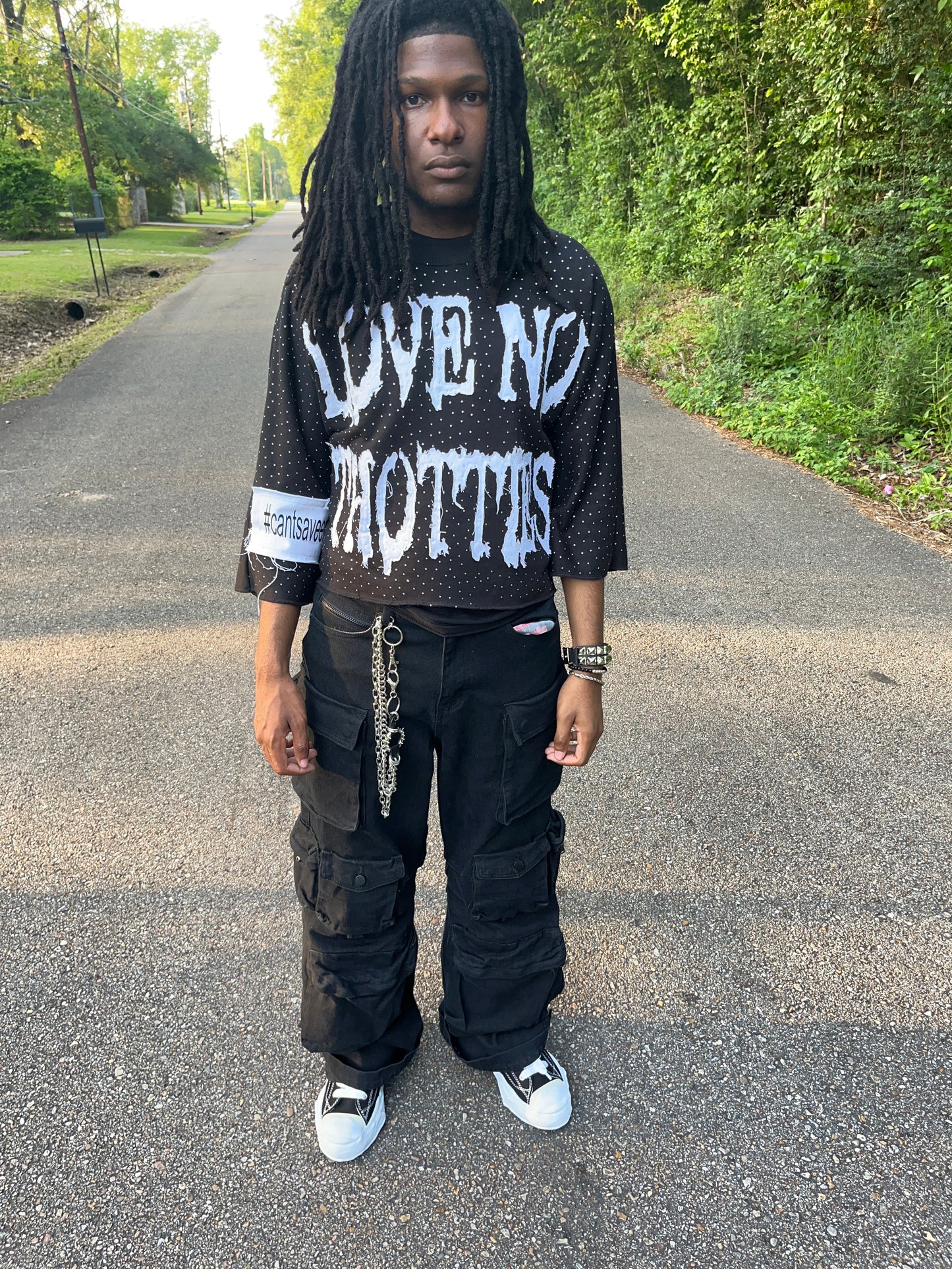 "love no thotties" tee